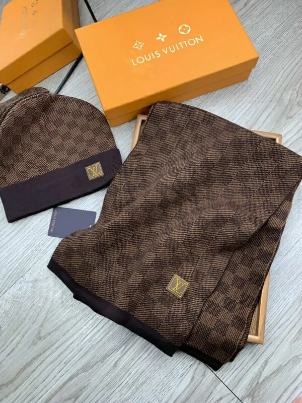 louis vuitton lv hat and echapres set s_12555551